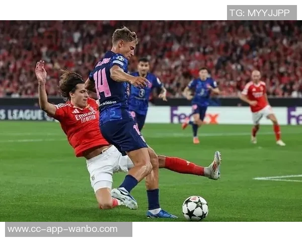 马竞官方确认马科斯略伦特在比赛中大腿受伤复出时间尚未确定