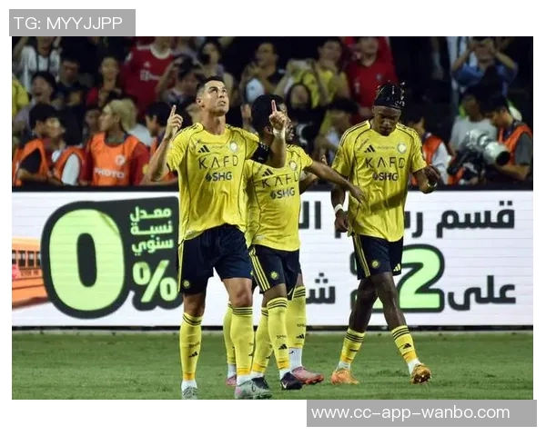 前利雅得胜利主帅卡斯特罗加盟格雷米奥C罗在评论区送上祝贺