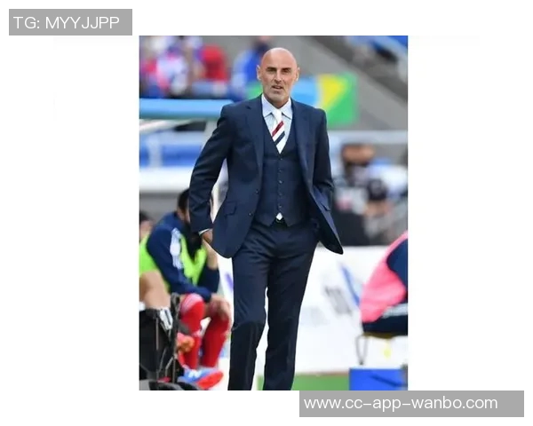 穆斯卡特称赞林加德表现出色并强调海港未来发展需深入讨论